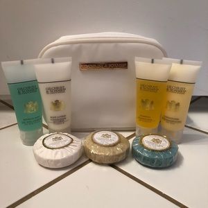 ⚡️NWT Gilchrist & Soames Travel Bundle
